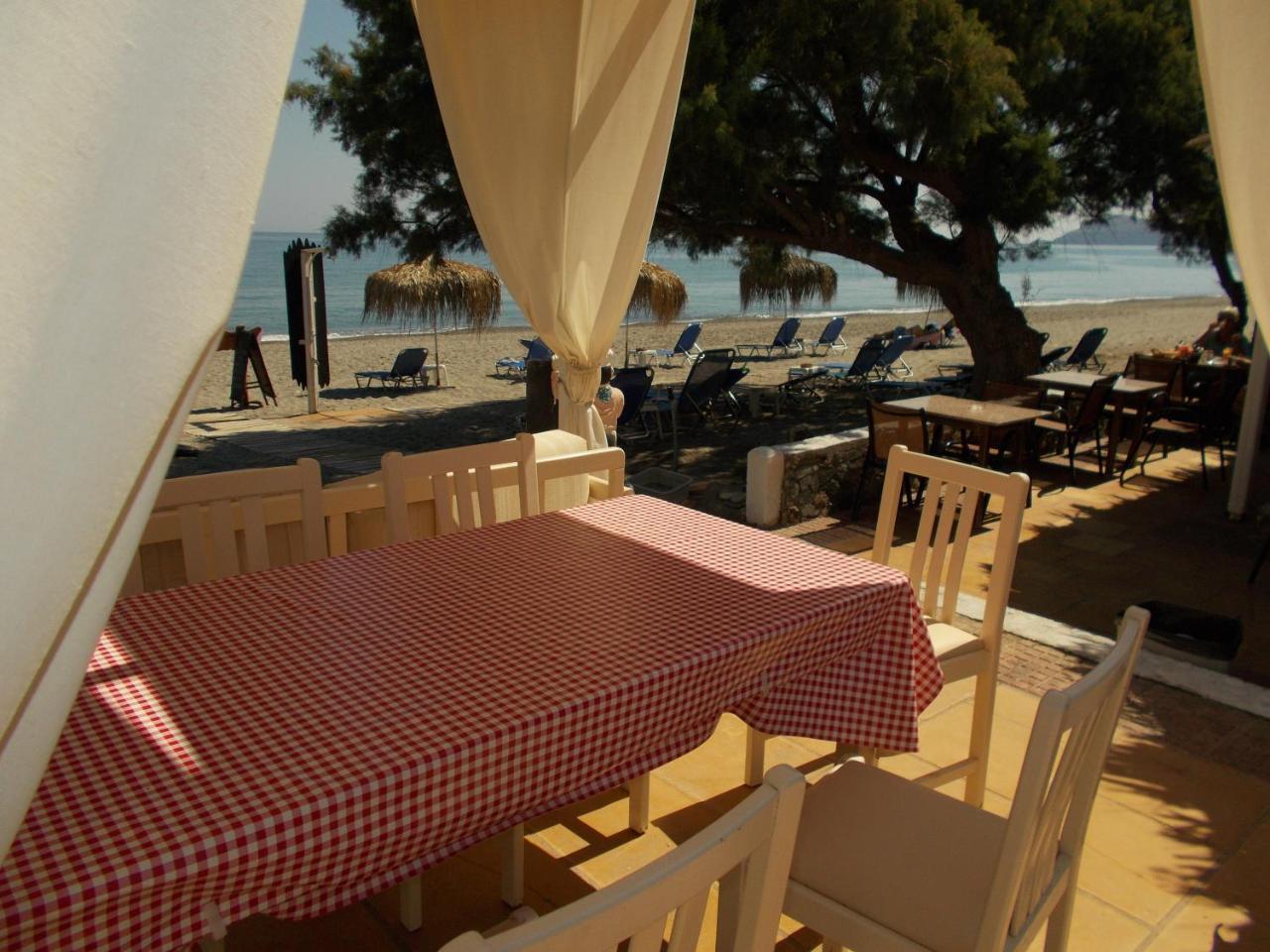Hippokratis Apartments Gerani  Extérieur photo